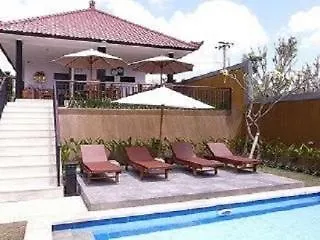 Pensión Puri Hasu Bali 3*